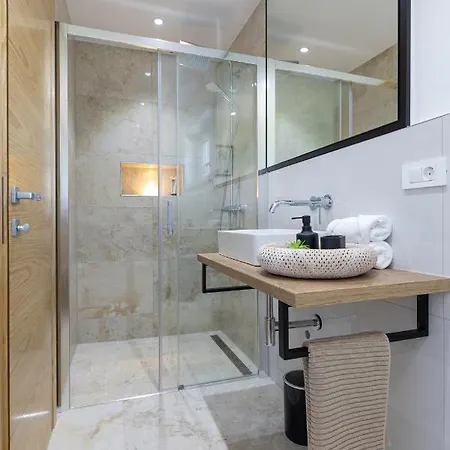 Pafran With Heated Pool Krk Villa Krk Town