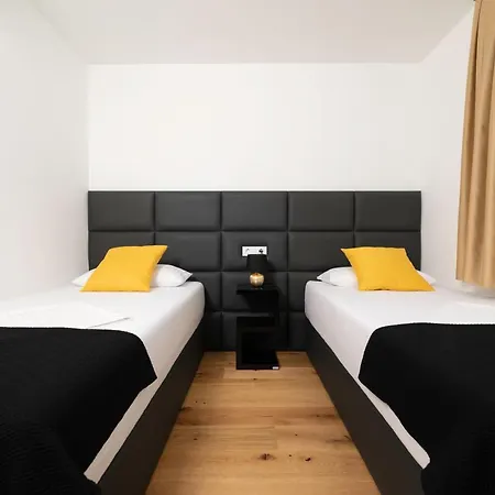 Pafran With Heated Pool Krk *