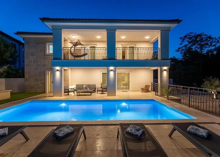 Pafran With Heated Pool Krk Villa