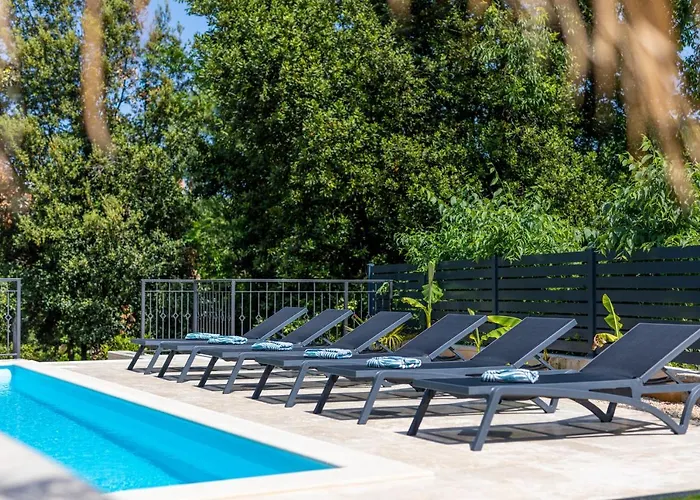 Pafran With Heated Pool Krk Krk Town