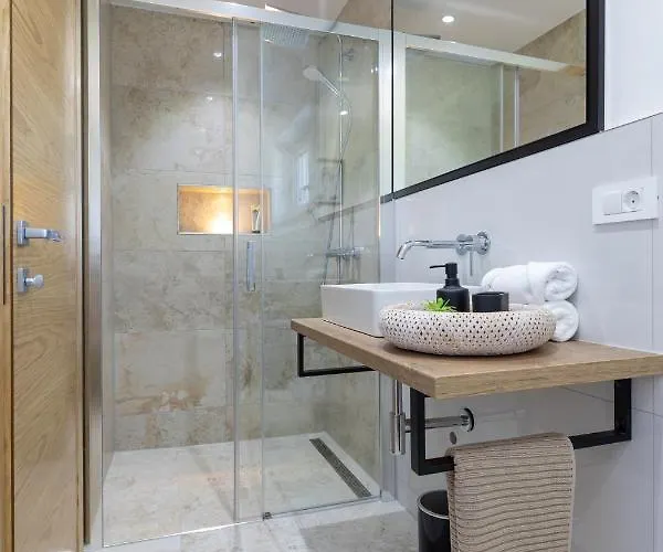 Pafran With Heated Pool Krk Villa Krk Town