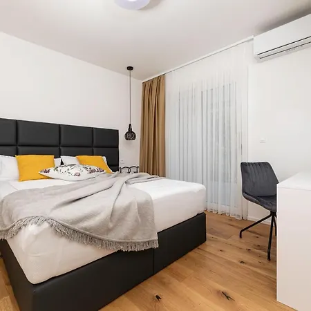 Pafran With Heated Pool Krk Krk Town