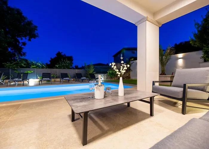 Pafran With Heated Pool Krk Villa *