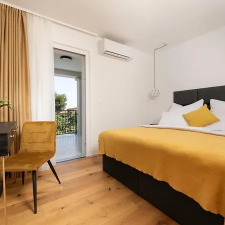 Pafran With Heated Pool Krk Krk Town