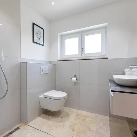 Pafran With Heated Pool Krk